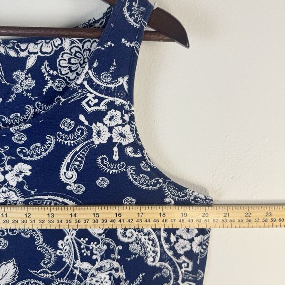 CHICO’s Sz 2(L)Navy Paisley Floral Tank Blouse Sleeveless Casual Travel Easywear - Picture 2 of 5